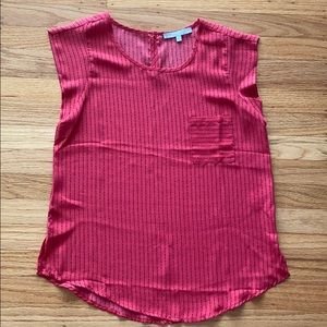 Sweet Rain Red arrow sleeveless blouse